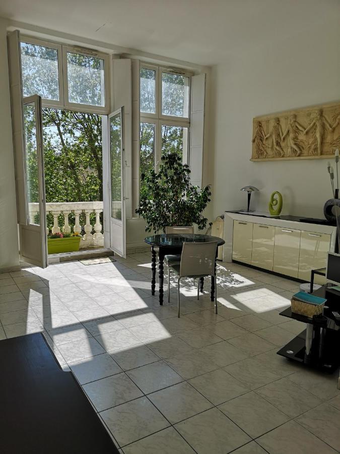 Appartement De 105M2, Balcon Sur Cours De La Republique Narbonne Buitenkant foto