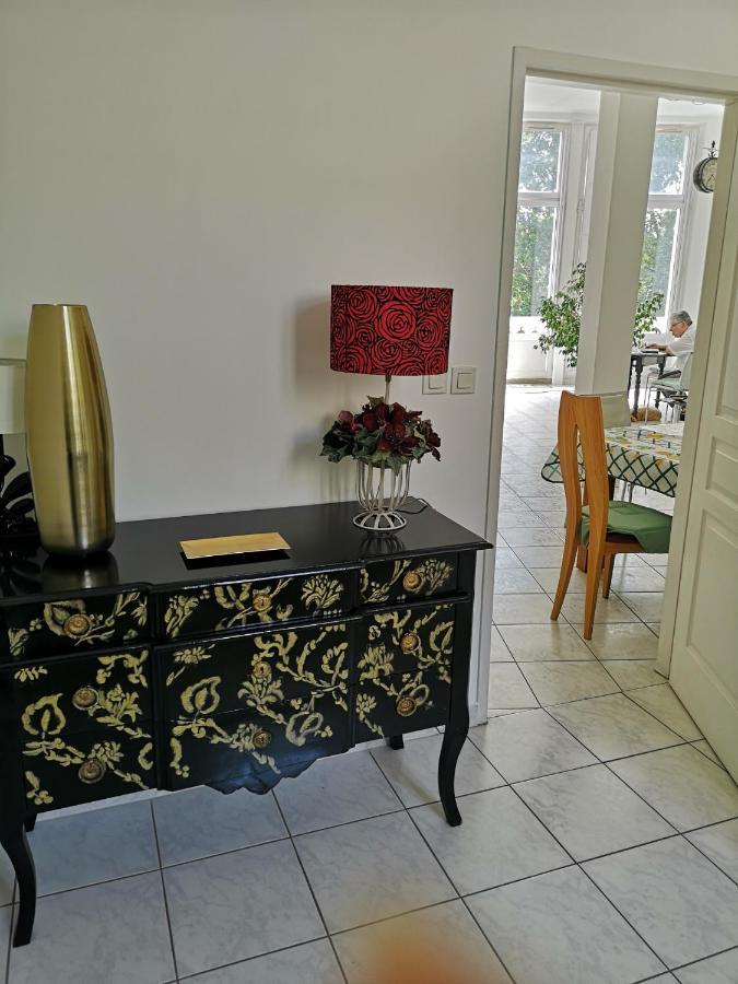 Appartement De 105M2, Balcon Sur Cours De La Republique Narbonne Buitenkant foto